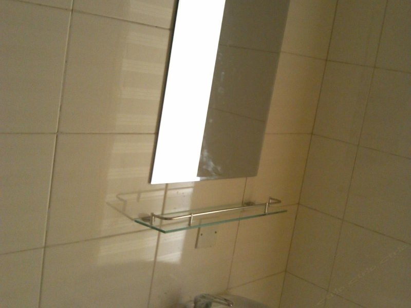 hotelPic