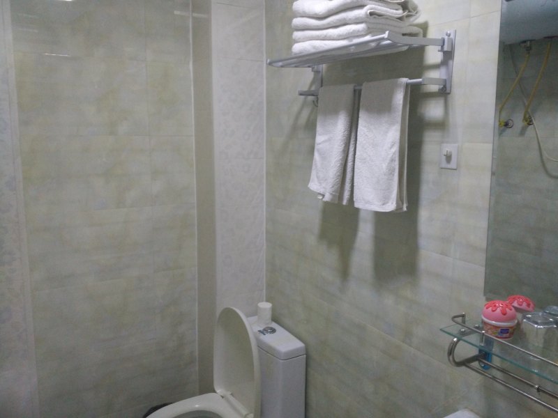 hotelPic