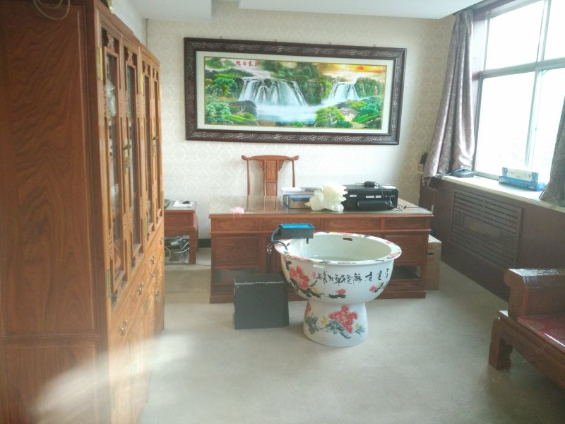 hotelPic