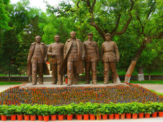 華山兵馬俑私人定制旅游_華山兵馬俑最適合旅游的季節(jié)_報(bào)團(tuán)去華山兵馬俑多少錢