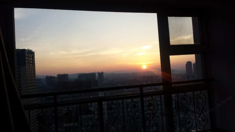 hotelPic