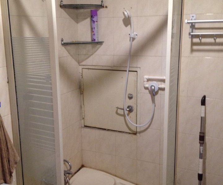 hotelPic