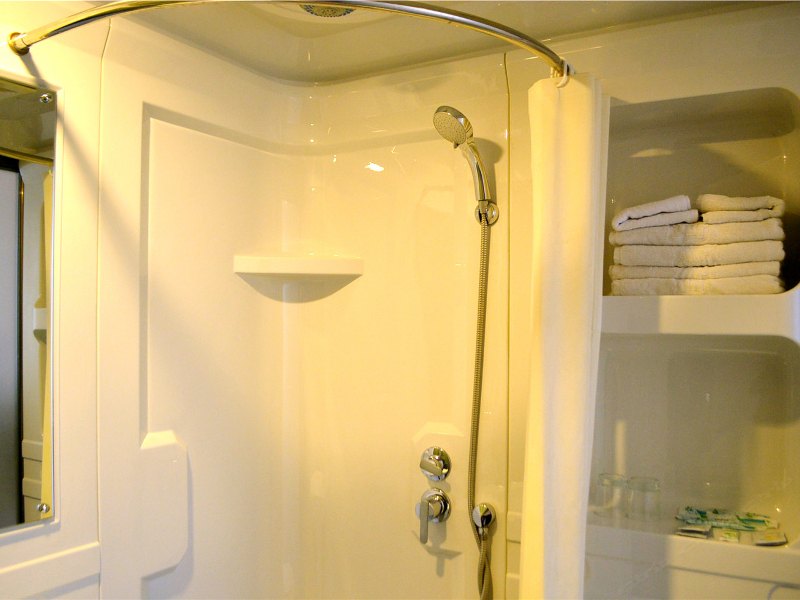 hotelPic