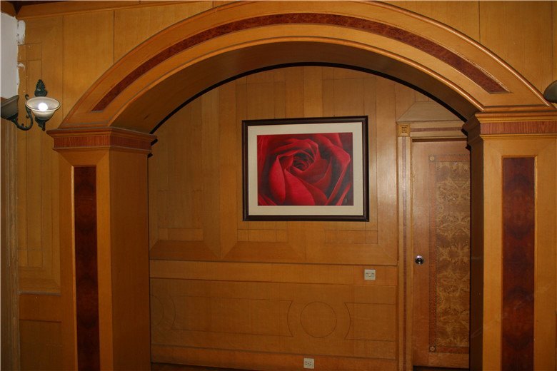 hotelPic
