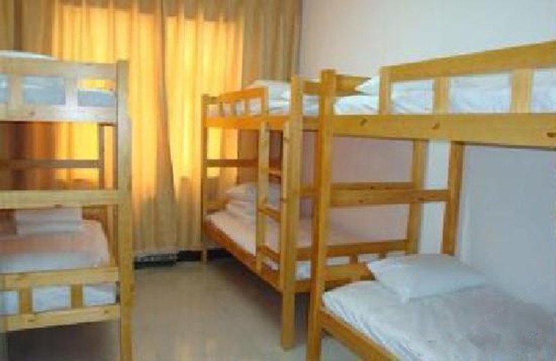 hotelPic