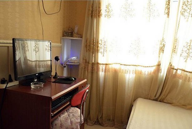 hotelPic