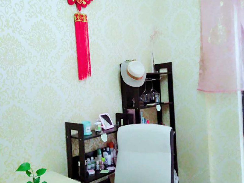 hotelPic