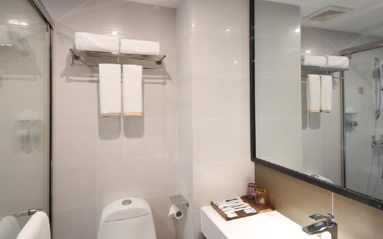 精途酒店(长沙湘雅附二医院店)电话地址_精途