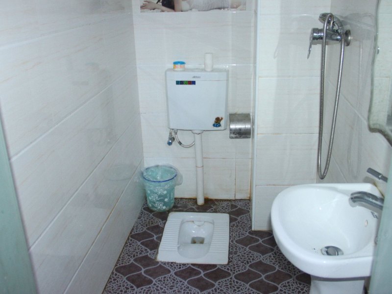 hotelPic