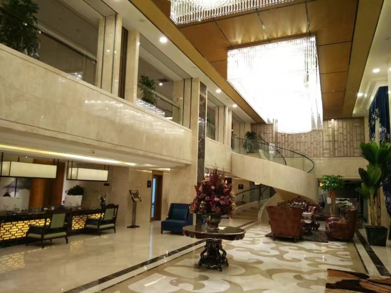 hotelPic