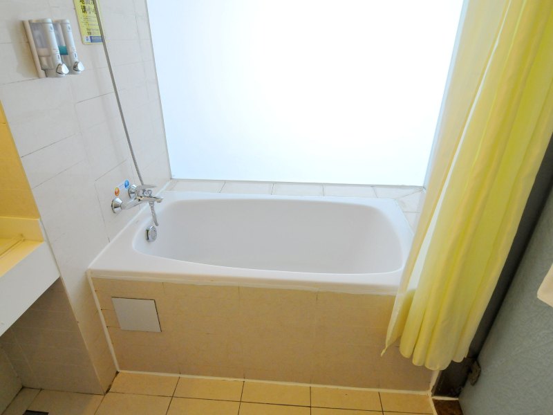 hotelPic