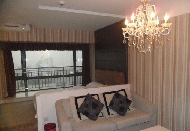 hotelPic