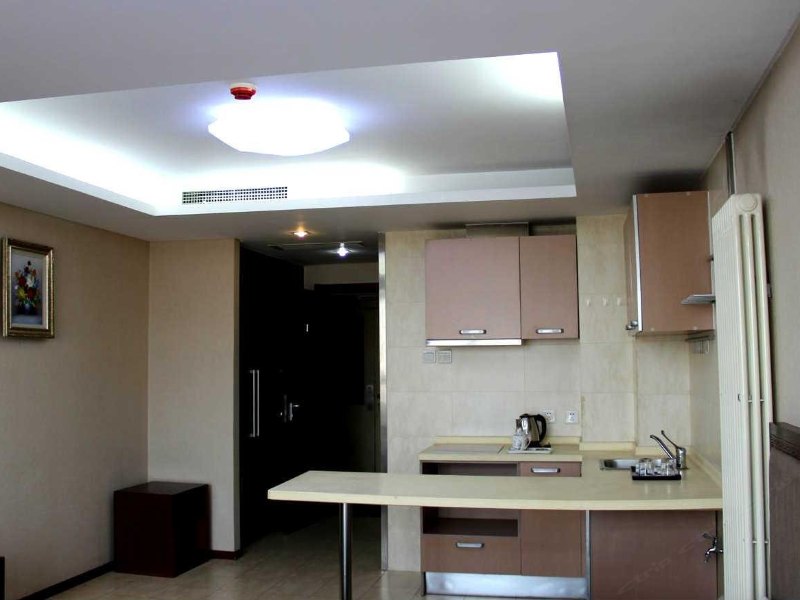hotelPic