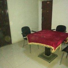 hotelPic