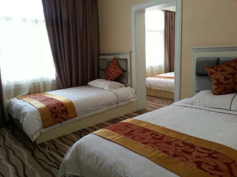 hotelPic