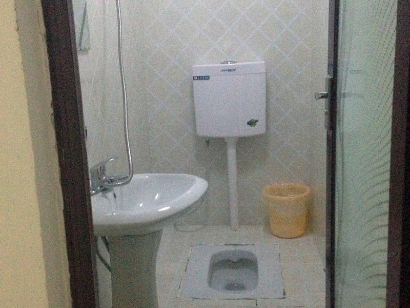hotelPic