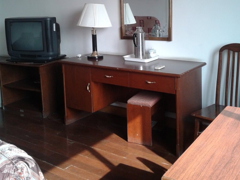 hotelPic