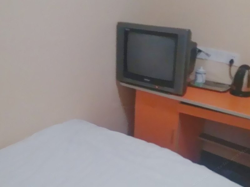 hotelPic