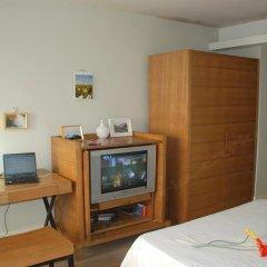hotelPic