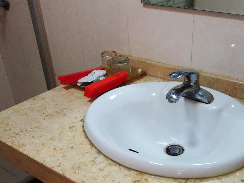 hotelPic