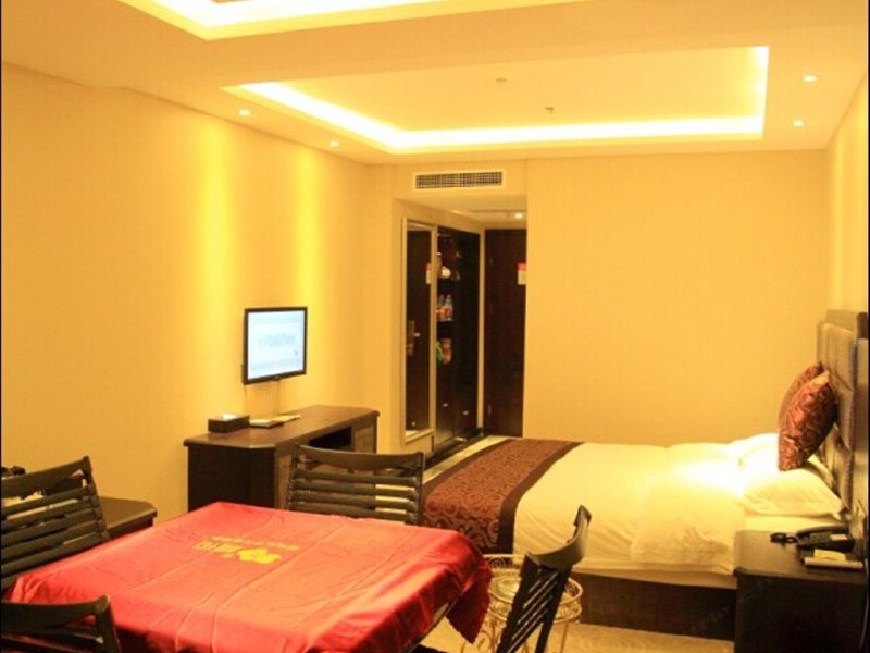 hotelPic