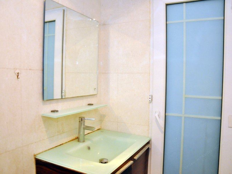 hotelPic