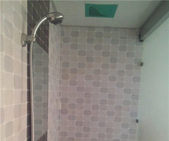 hotelPic