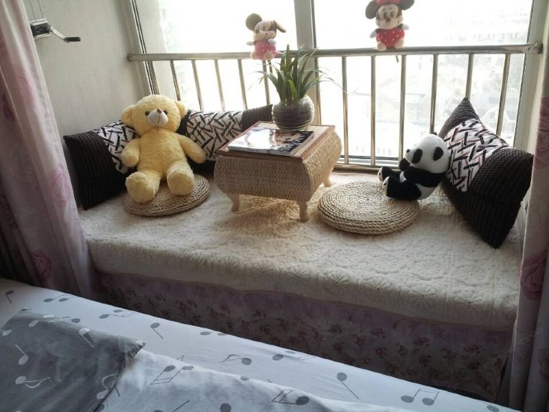 hotelPic