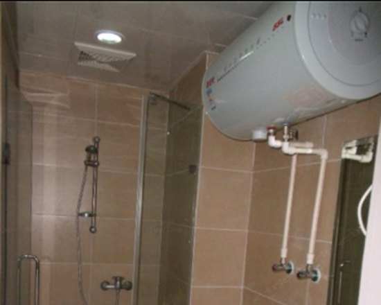 hotelPic