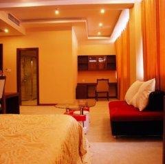 hotelPic