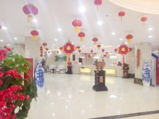 8月青海旅游_青海旅游團(tuán)報價_青海游 旅行團(tuán)