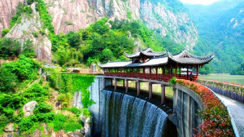 <台州 天台琼台仙谷-石梁飞瀑2日游