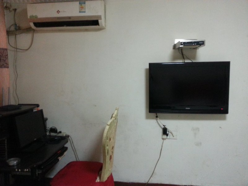 hotelPic