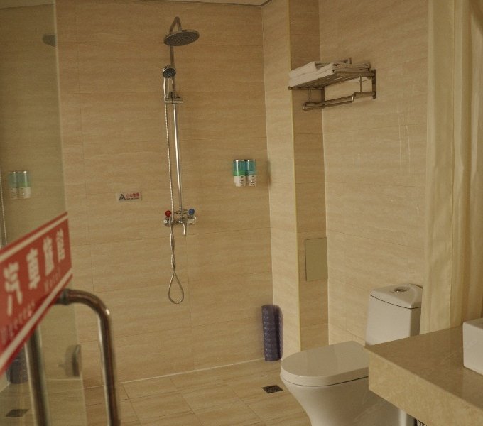 hotelPic