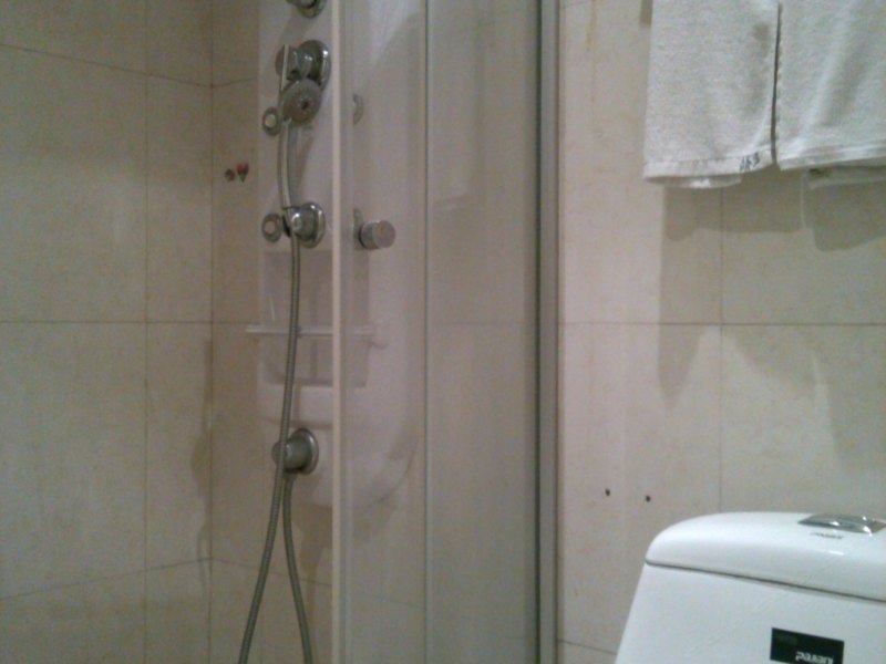 hotelPic
