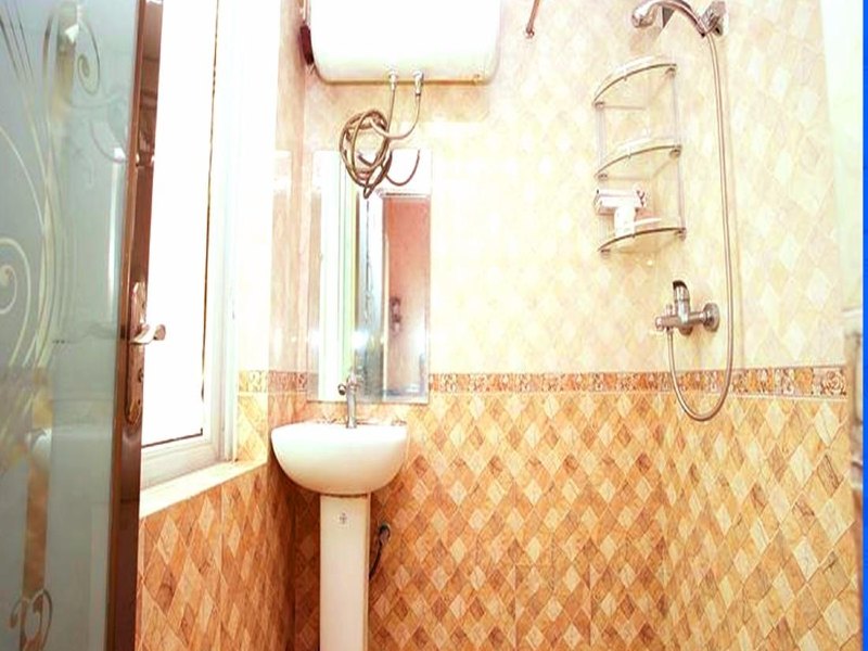 hotelPic