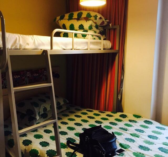 hotelPic
