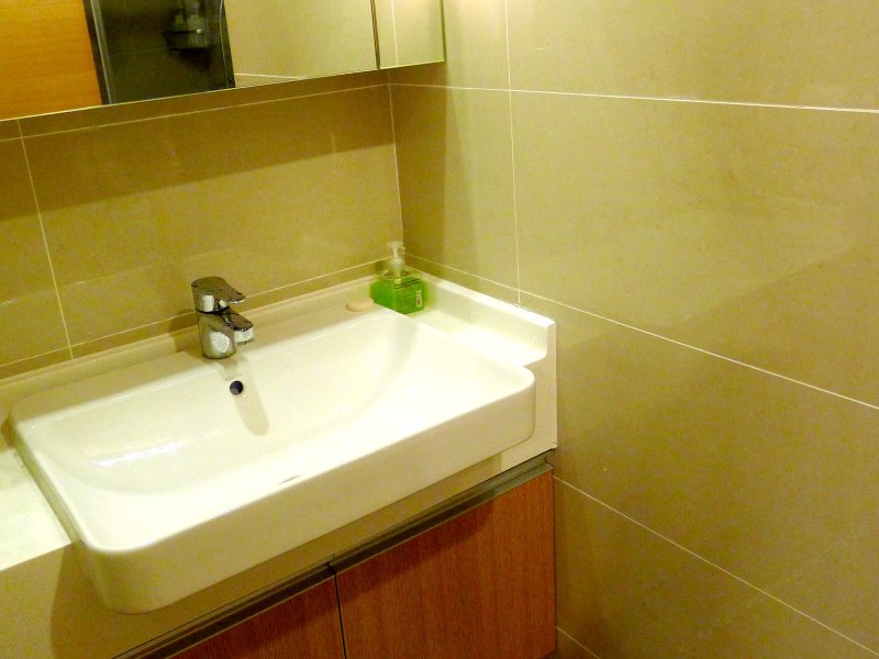 hotelPic