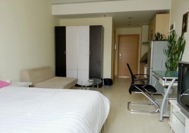 hotelPic