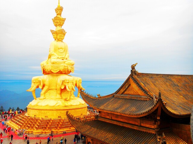 自选站点,自选火车票,航空座椅,2天自由活动,登金顶,升级峨眉山世纪