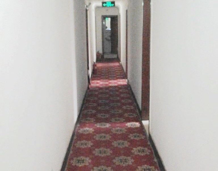 hotelPic