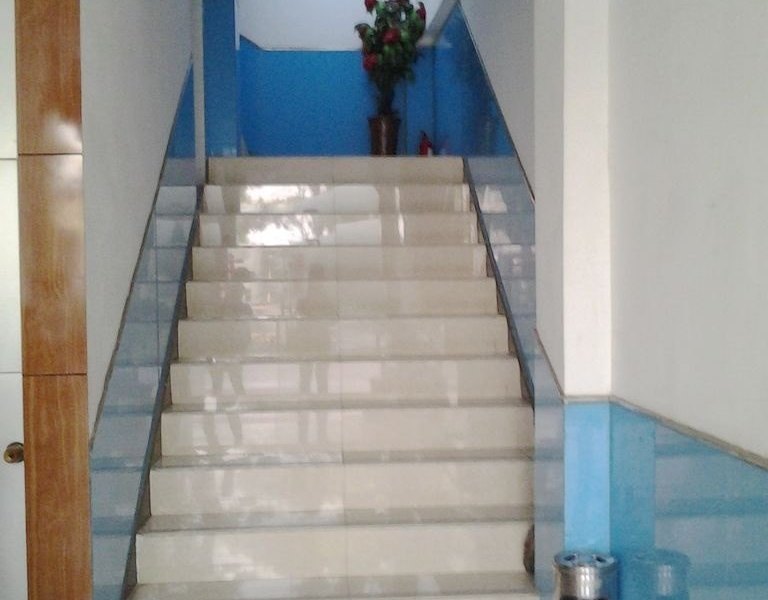 hotelPic