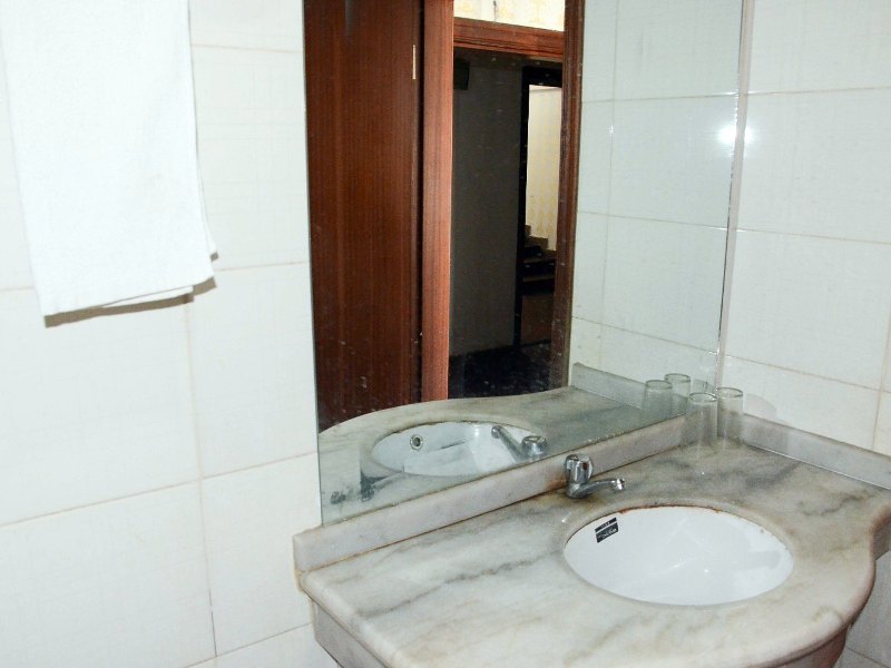 hotelPic