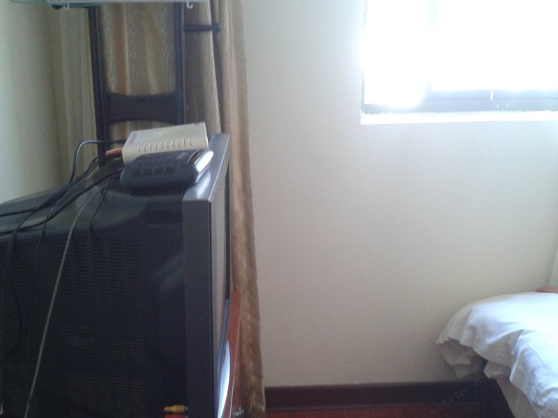 hotelPic