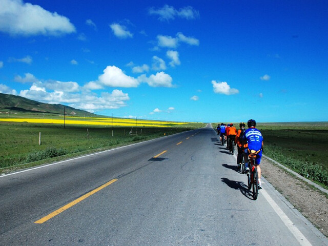 <青海湖-茶卡盐湖-祁连卓尔山6日游