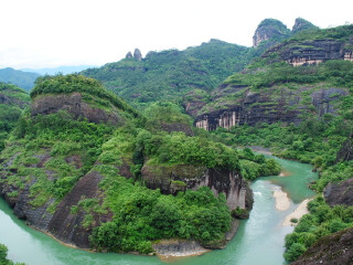 廈門(mén)鼓浪嶼旅游要多少錢(qián)跟團(tuán)_去廈門(mén)鼓浪嶼旅游怎么走_(dá)廈門(mén)鼓浪嶼九月旅游