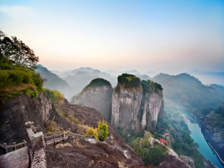 廈門(mén)鼓浪嶼旅游要多少錢(qián)跟團(tuán)_去廈門(mén)鼓浪嶼旅游怎么走_(dá)廈門(mén)鼓浪嶼九月旅游