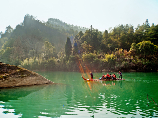 廈門(mén)鼓浪嶼旅游要多少錢(qián)跟團(tuán)_去廈門(mén)鼓浪嶼旅游怎么走_(dá)廈門(mén)鼓浪嶼九月旅游