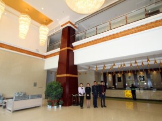 西藏拉薩旅行跟團(tuán)_2021去西藏拉薩旅游團(tuán)報(bào)價(jià)_西藏拉薩旅游價(jià)格