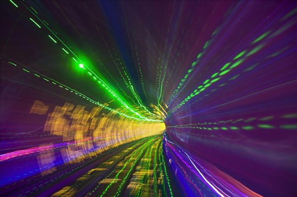 从豫园到外滩观光隧道多远_从豫园到外滩观光隧道市内交通_从豫园到外滩观光隧道线路图